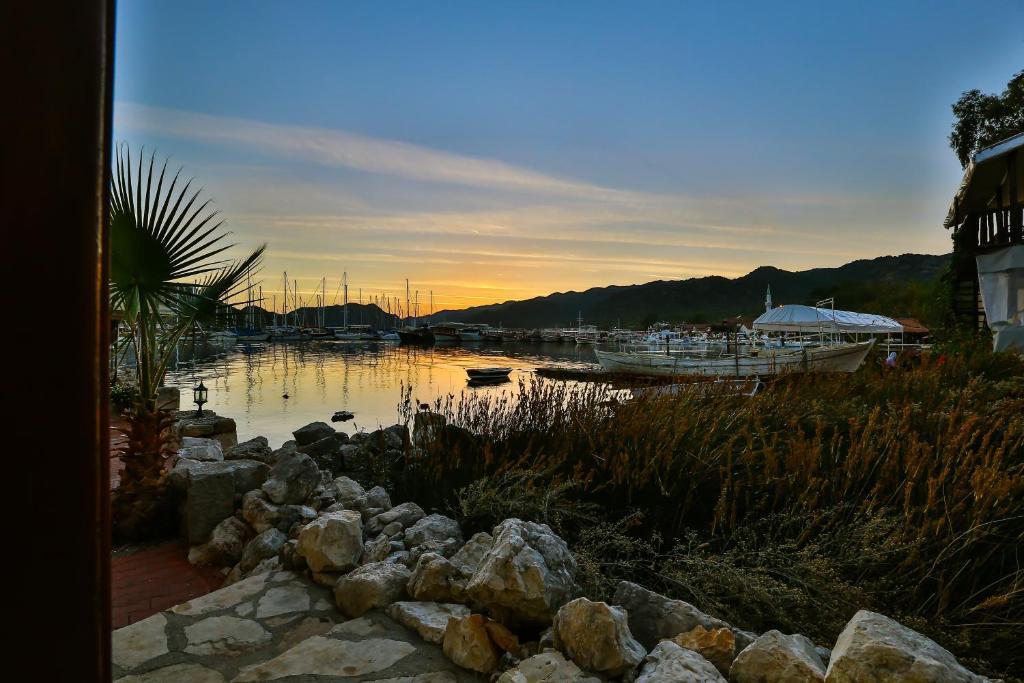 ホテル Kekova Theimussa Kaleucagız エクステリア 写真